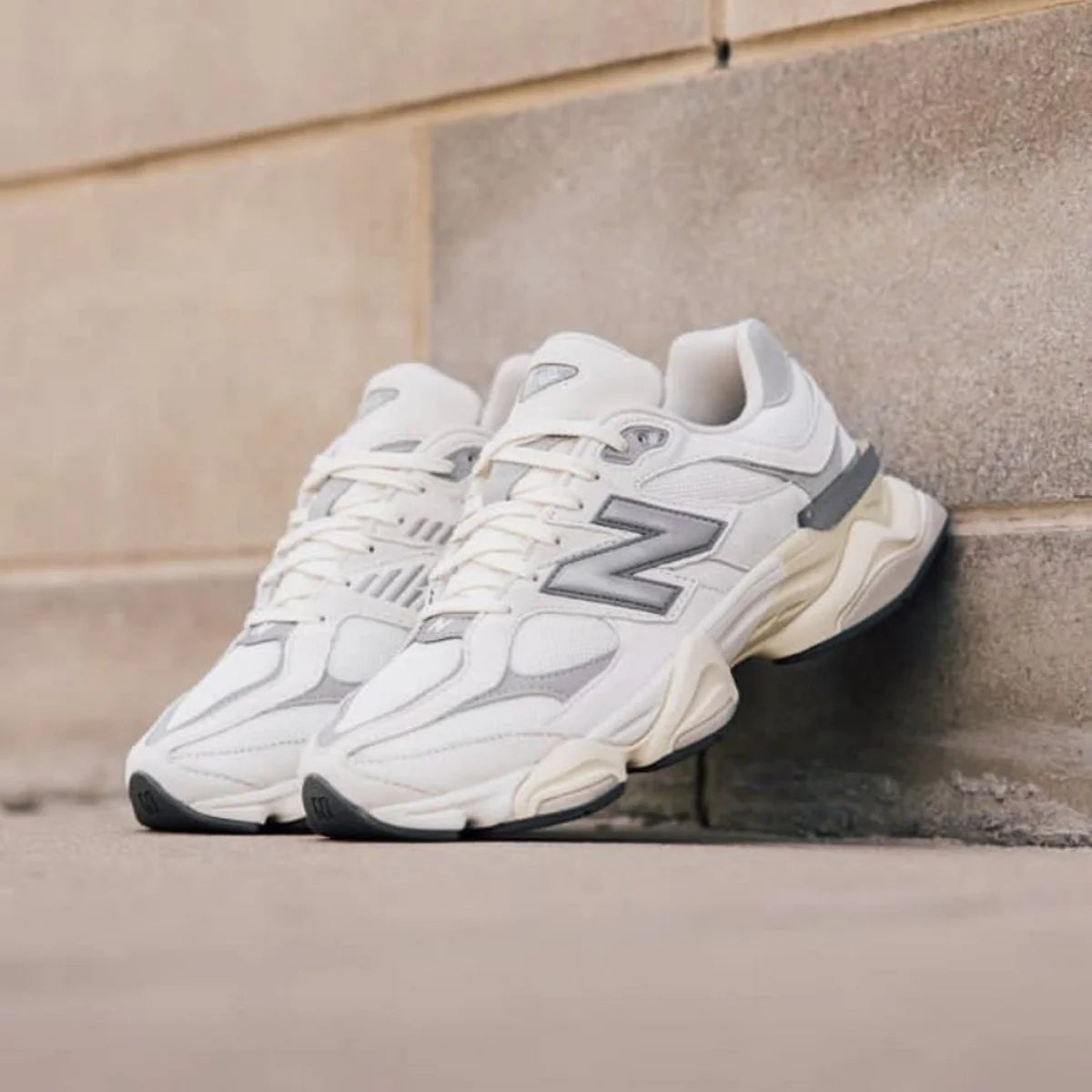 NEW BALANCE 9060 SEA SALT WHITE